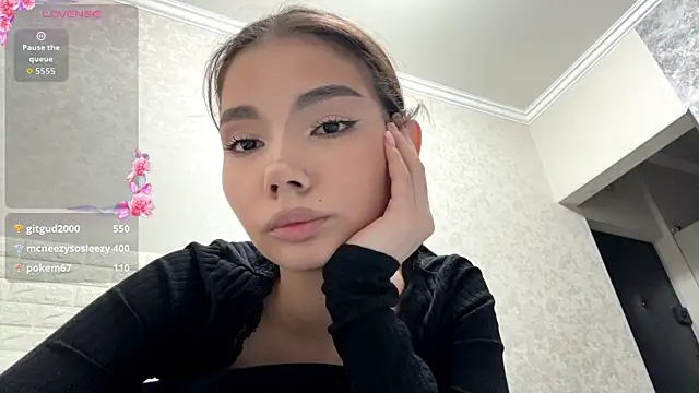 MarylnMonnier webcam show