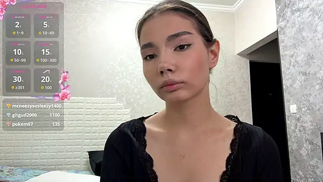 Živý XXX chat MarylnMonnier