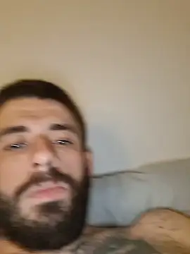 DaUninut696 Show in webcam