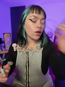 Nyxie8's Webcam Show