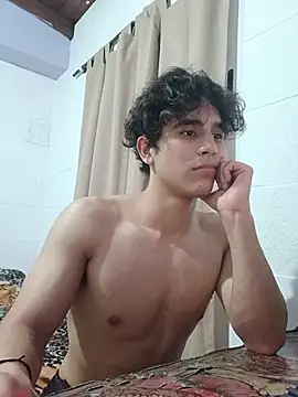 Show modela Sempai_Moon na web-kameri