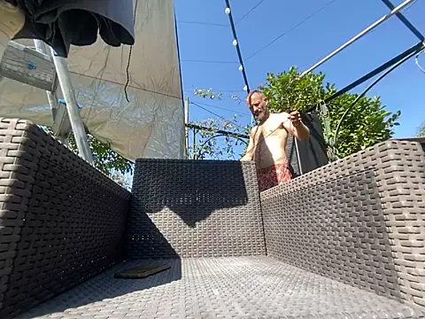 thefrenchi09's Webcam Show