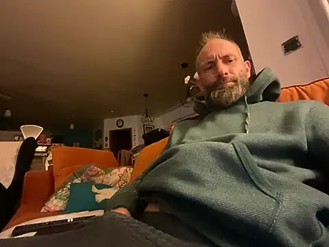 thefrenchi09 webcam show