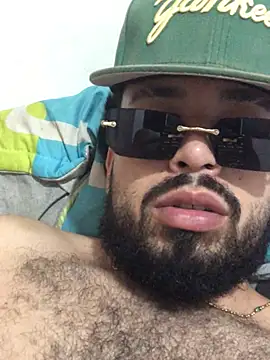 camilorestrepo77's Webcam Show