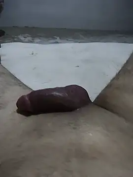 TootedFreezing Webcamshow