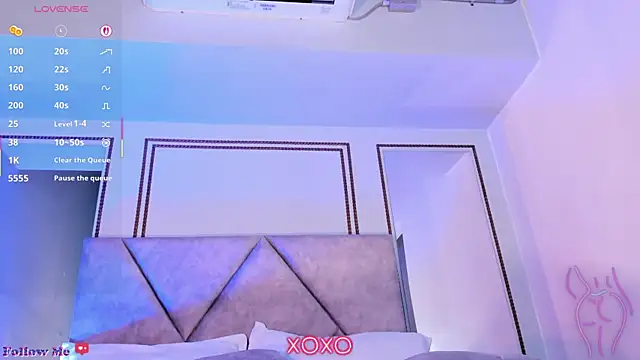 AlannaJoness' Live XXX Chat