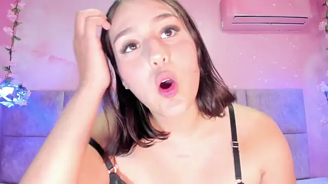 AmelieCooper's Live XXX Chat