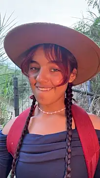 mariannella Adlı Modelin Canlı XXX Sohbeti