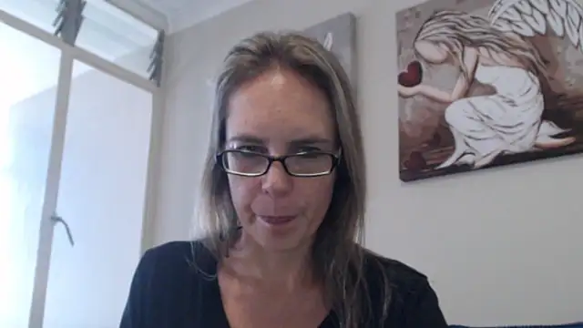 blondiesin50's Live XXX Chat