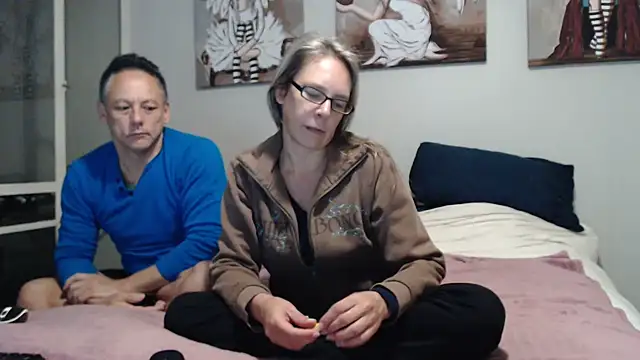 blondiesin50's Live XXX Chat