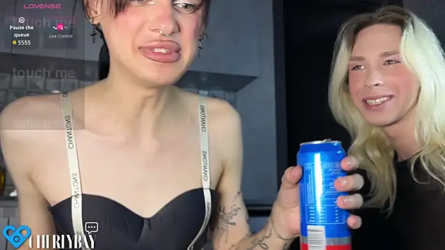 Webkamerová show cherlybayy