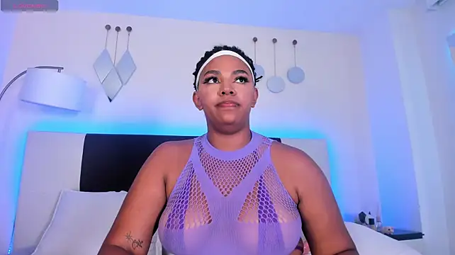 Sky_Loren – Live XXX-chat