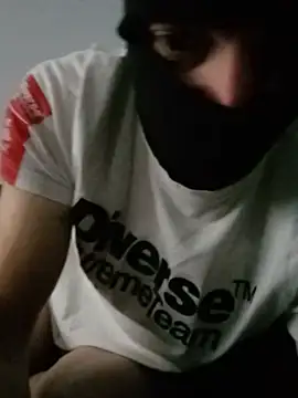 Show modela Lulekkorzeniowski na web-kameri