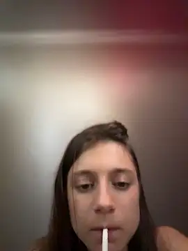 Chat soba uživo modela Eileen_Elfie