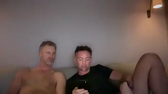 BronzeShowtime67 Webcam Show