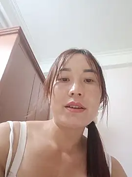 Lunababy3 লাইভ চ্যাট রুম