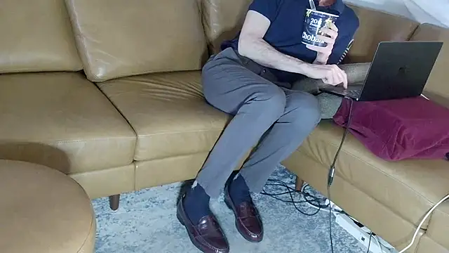 عرض كام DressSock_Shoe