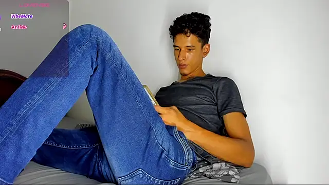 Pertunjukan Kamera Web liammendoza98