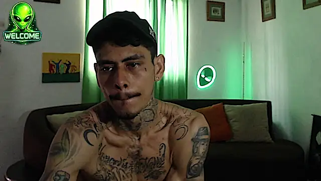 alpha_zom Webcam-Show