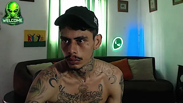 alpha_zom webkamerás műsora
