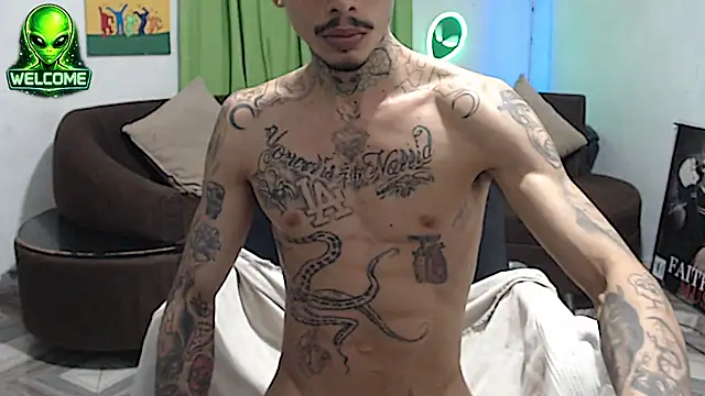 alpha_zom Webcam-Show