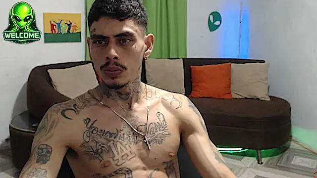 alpha_zom Webcam-Show