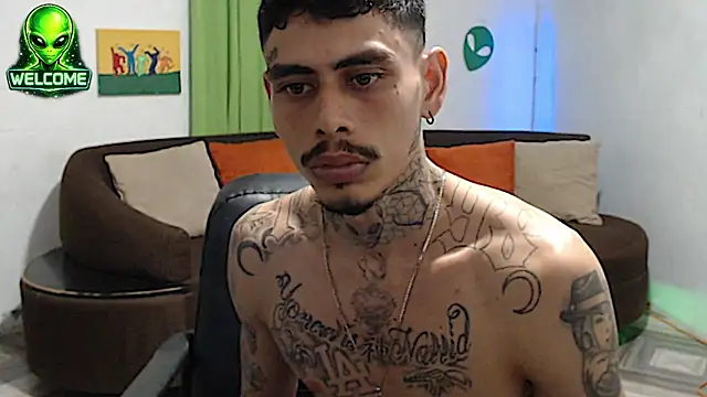 alpha_zom Webcam-Show