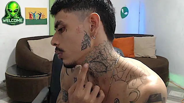 alpha_zomn Webbikameraesitys