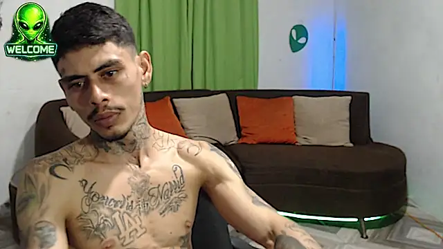 Show de webcam de alpha_zom