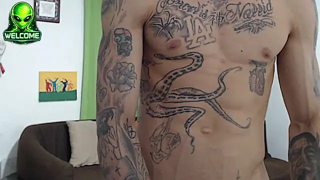 alpha_zom Webcam-Show