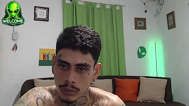 alpha_zomn Webbikameraesitys