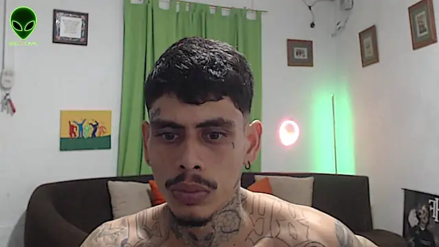 alpha_zom webkamerás műsora