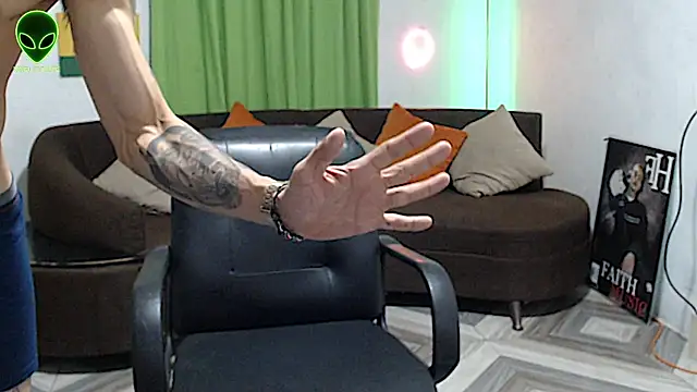 Show de webcam de alpha_zom