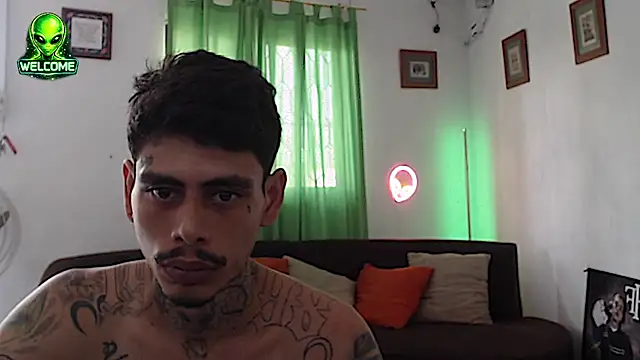alpha_zom ওয়েবক্যাম শো
