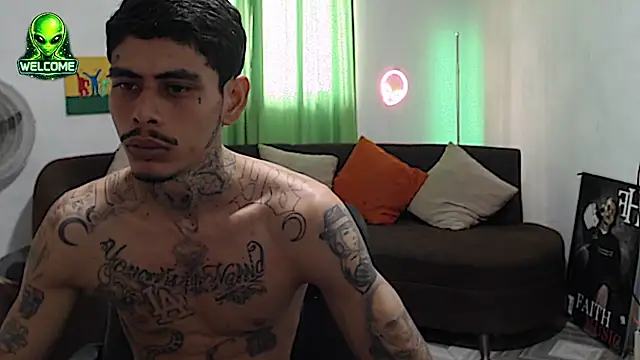 Show de webcam de alpha_zom