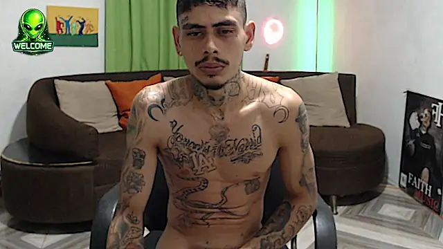 alpha_zom webkamerás műsora