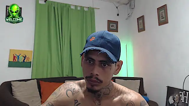 Show de webcam de alpha_zom