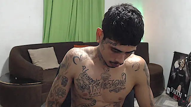 alpha_zom webkamerás műsora
