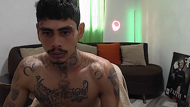 alpha_zom Webcam-Show