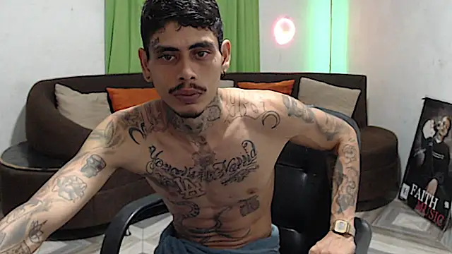 alpha_zom Pertunjukan Webcam