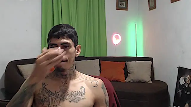 alpha_zom Webcam-Show