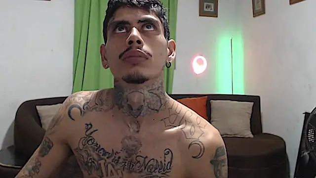 alpha_zom Webcam-Show