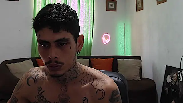 alpha_zom Webcam-Show