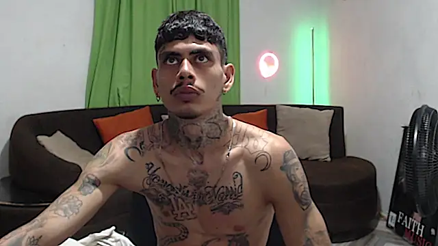 Show de alpha_zom na webcam