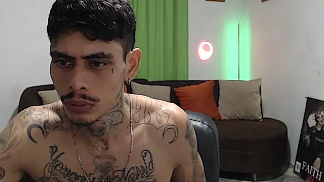 alpha_zom Webcam-Show