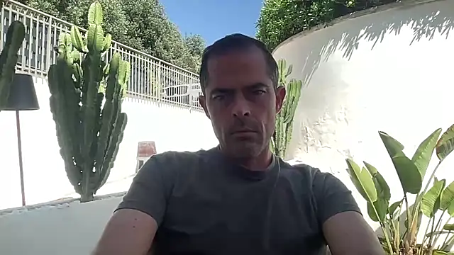 Riccardo86xxのウェブカメラショー