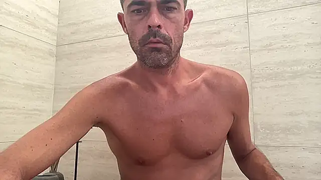 Riccardo86xx – webcam-show