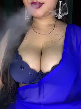 Naughty_pooja44 Chat XXX in diretta