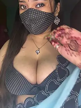 Naughty_pooja44 现场XXX聊天