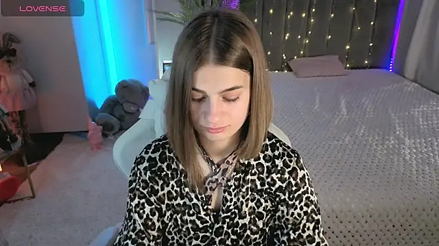 Chatroom XXX en direct de Dayana_Mood